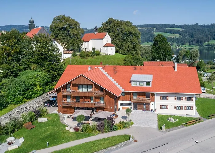Hierlhof بيت ضيافة